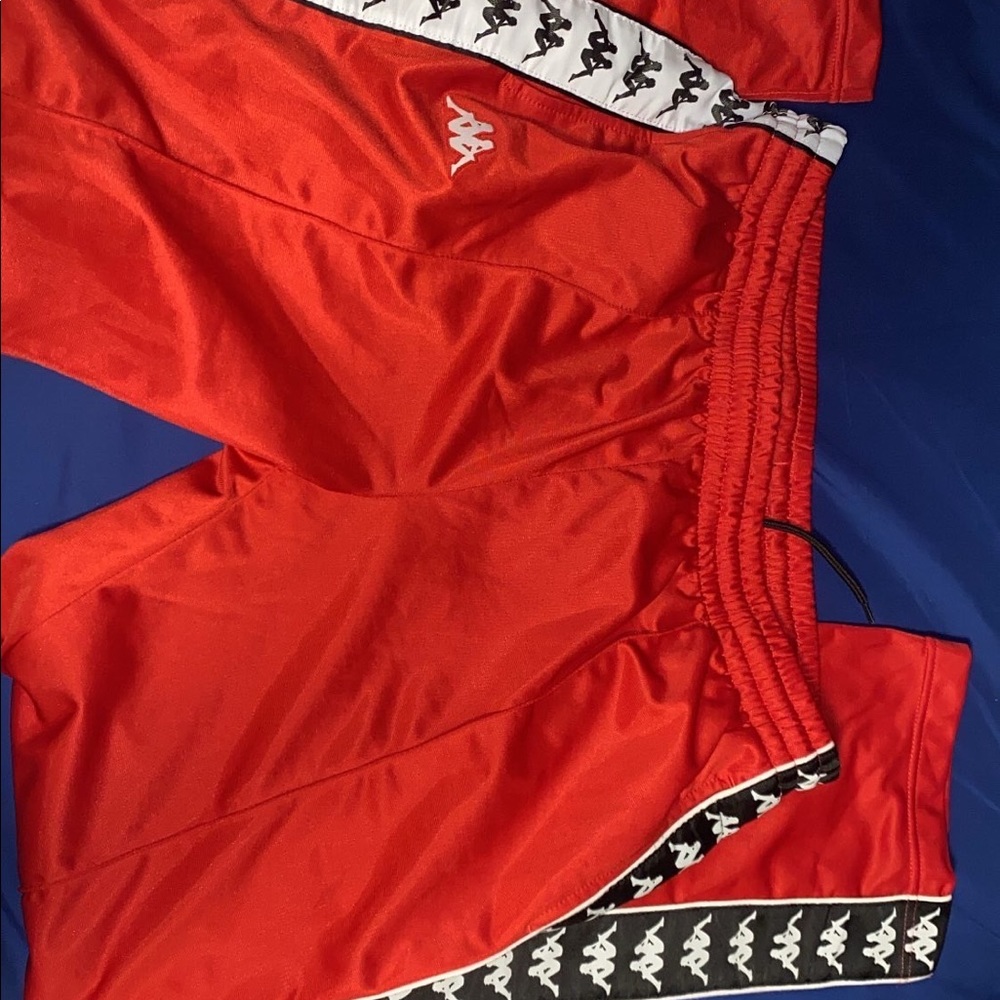 I’m selling these kappa sweatpants there brand new never worn size Xl